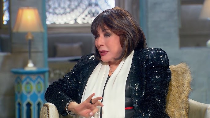 لبنى عبدالعزيز