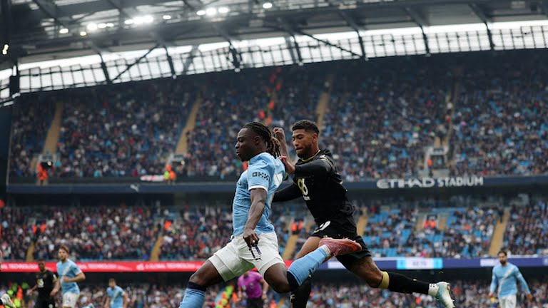  مانشستر سيتي
