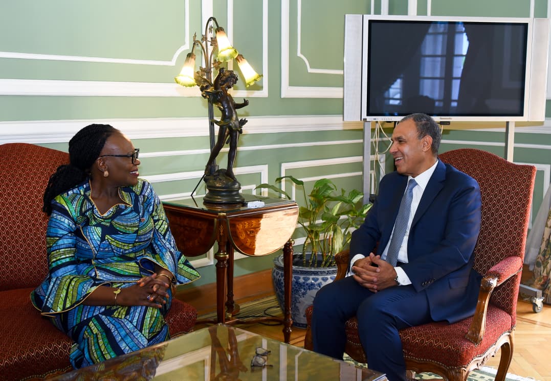 وزير الخارجية