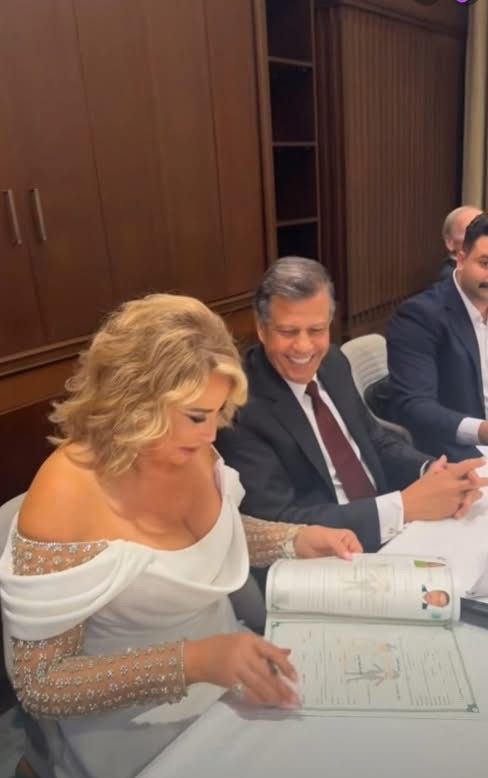  إيناس الدغيدي