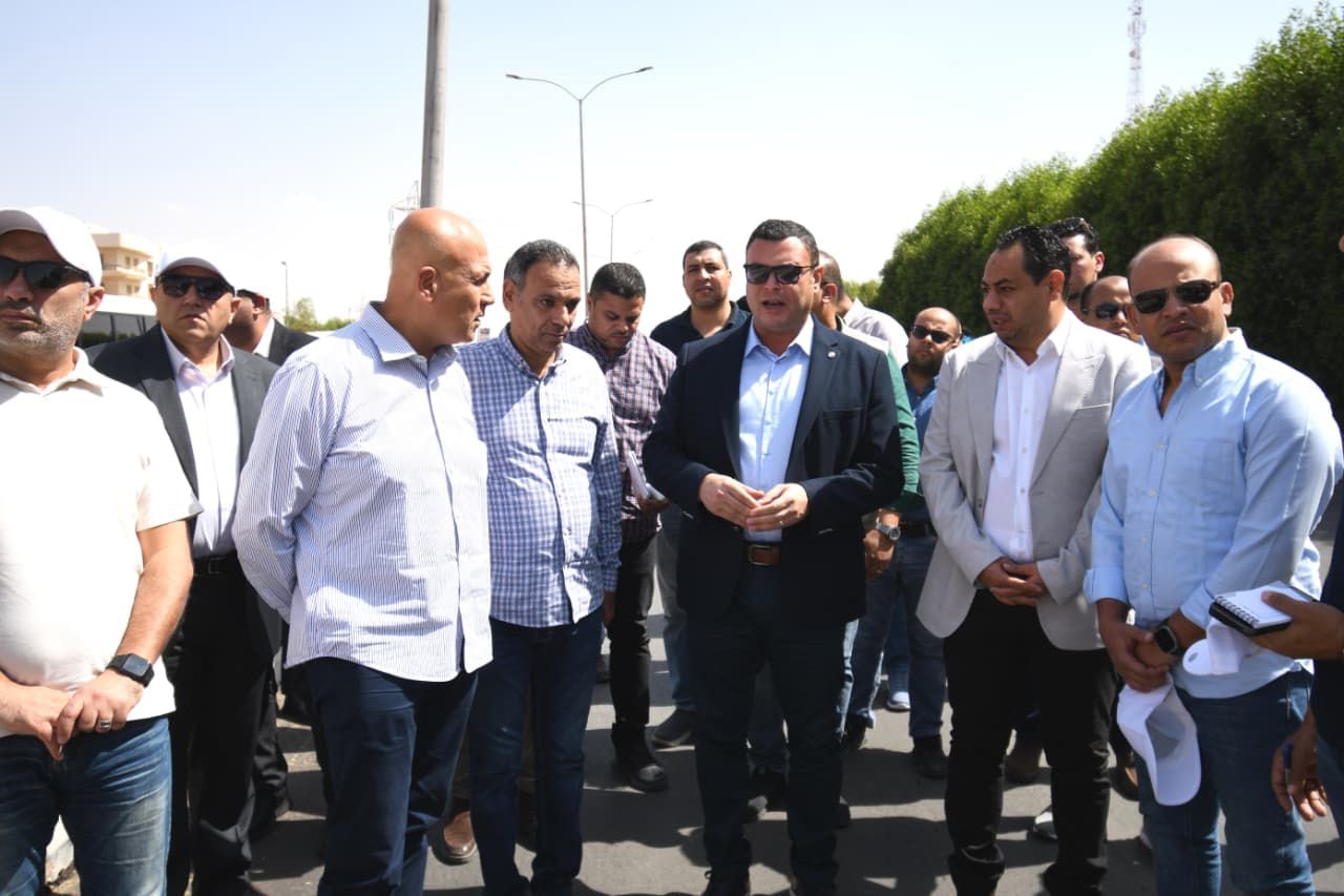 وزير الاسكان