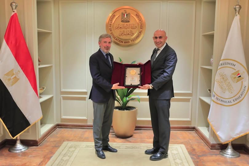 وزير التربية والتعليم