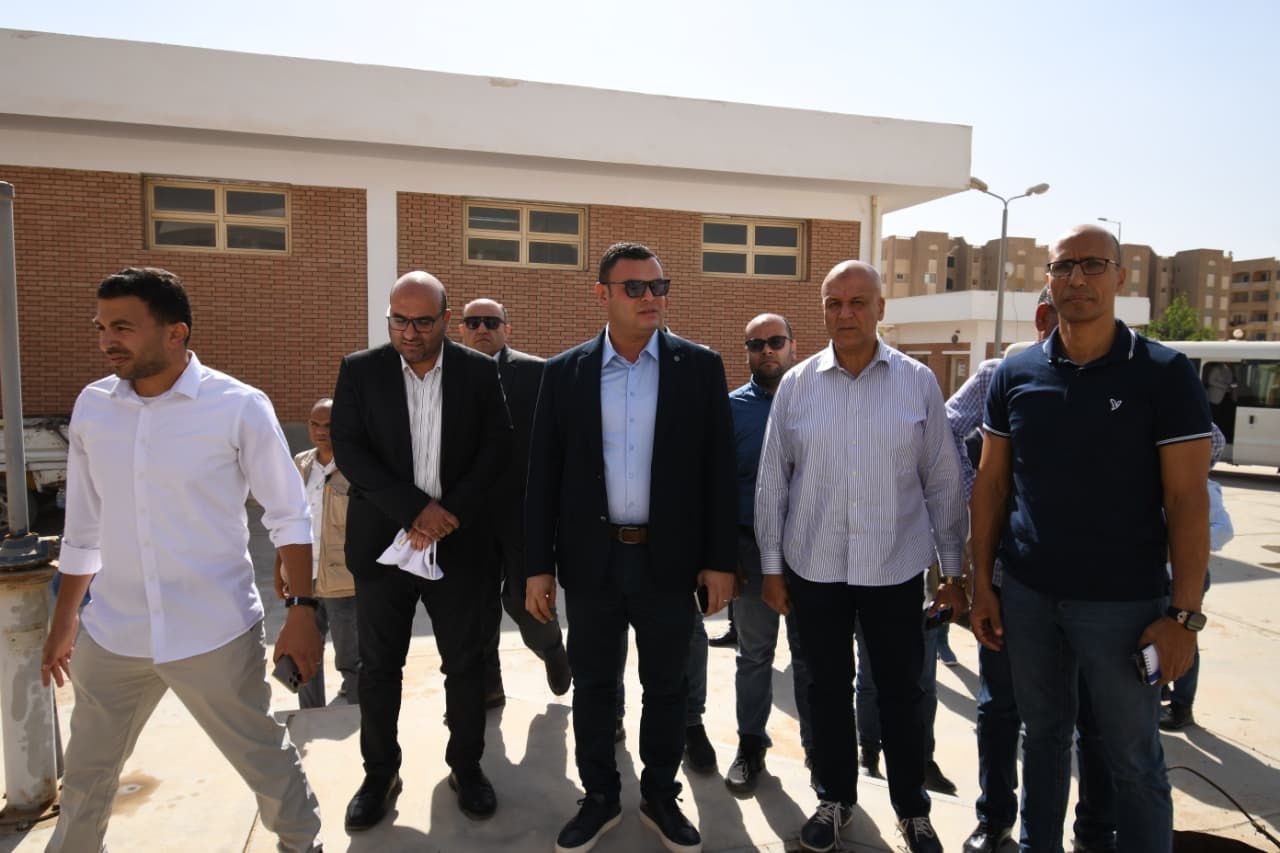 وزير الاسكان