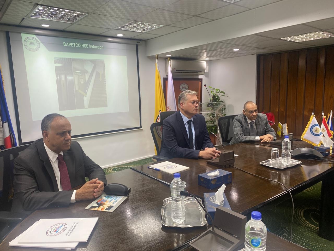 وزير البترول