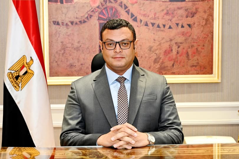 وزير الإسكان