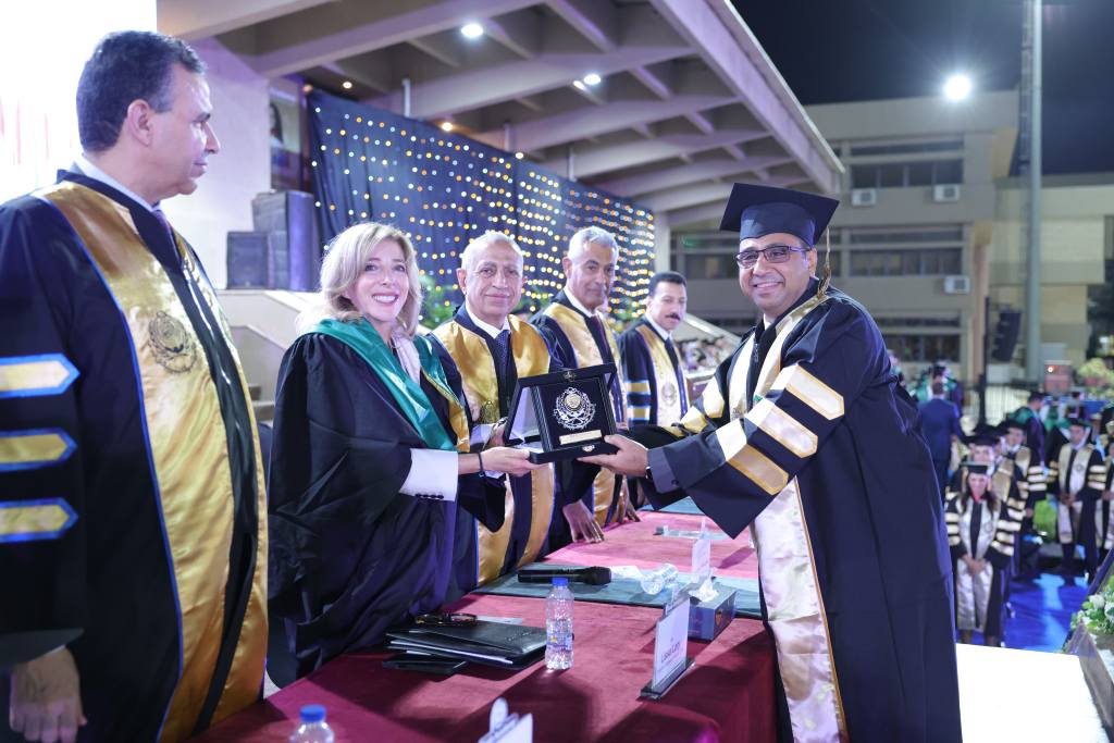 الاكاديمية العربية