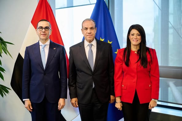 وزيرة التخطيط 