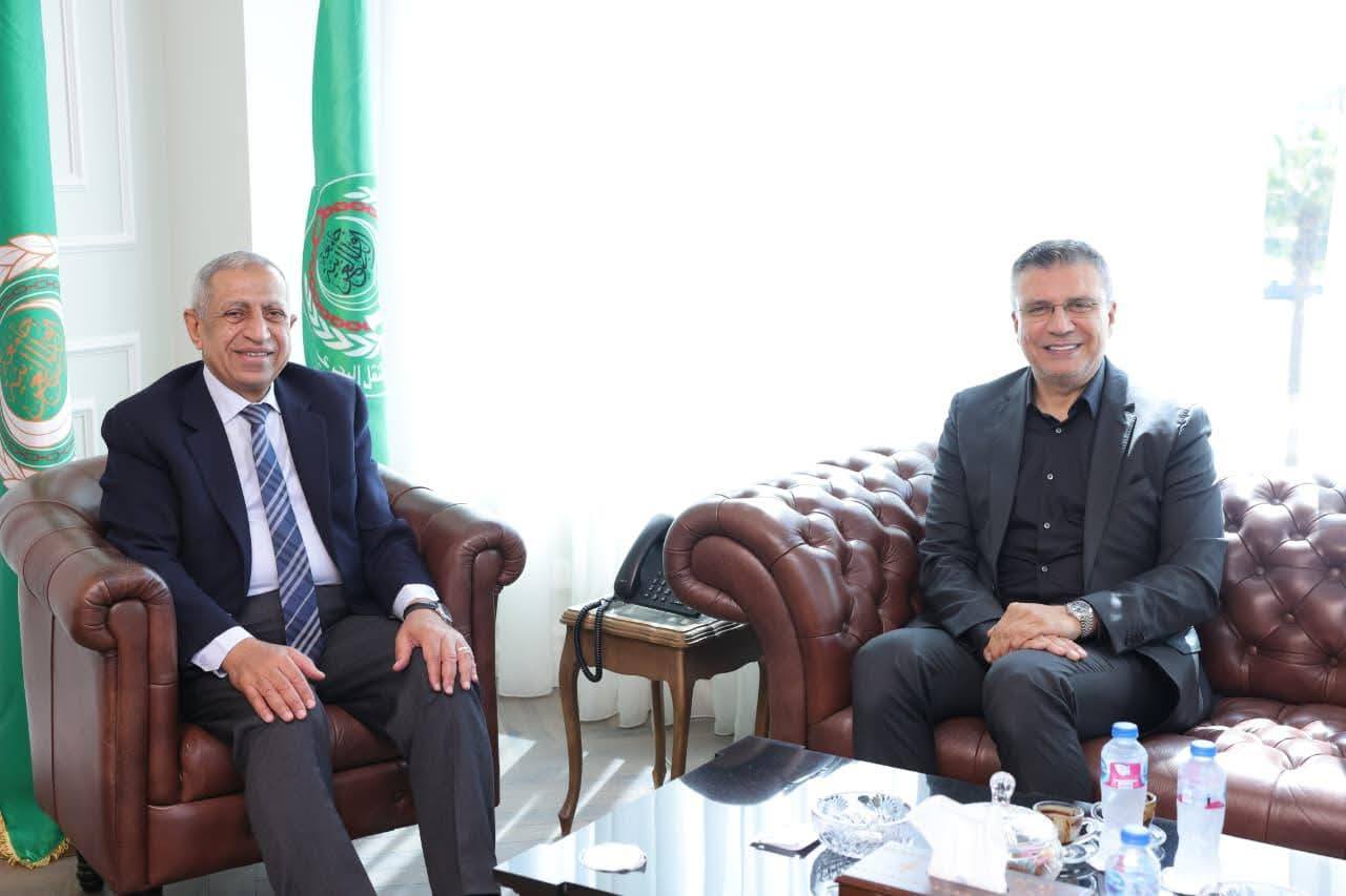 الاكاديمية العربية