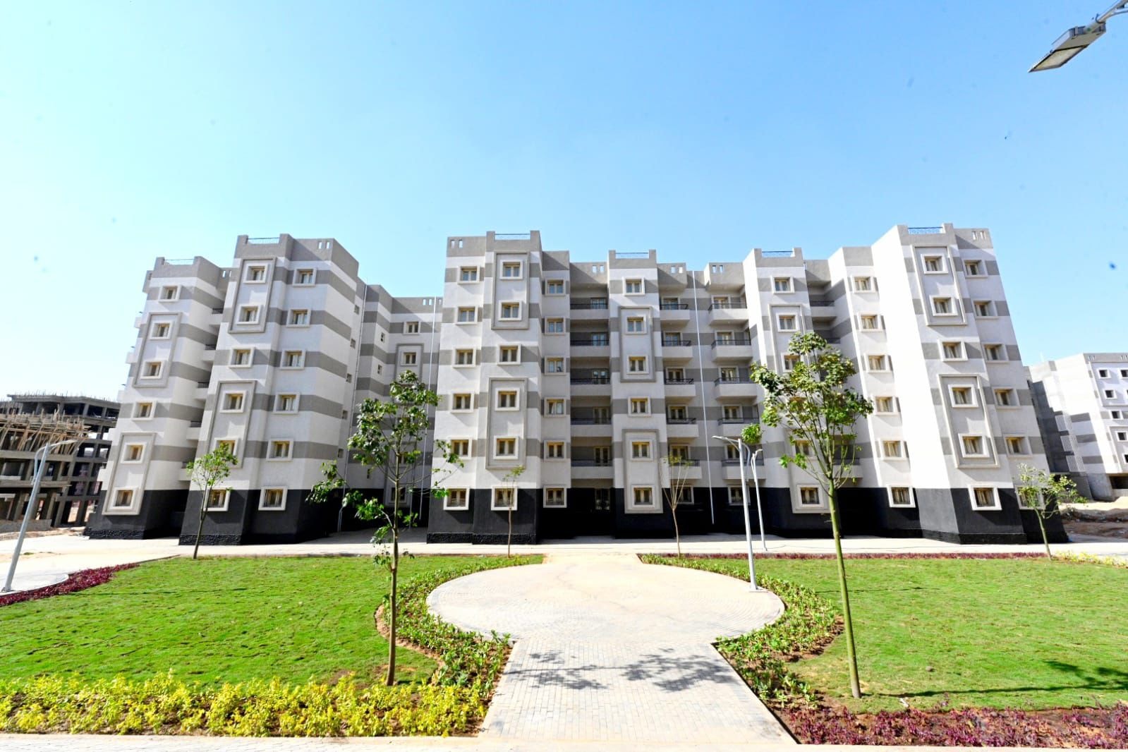 وزير الاسكان