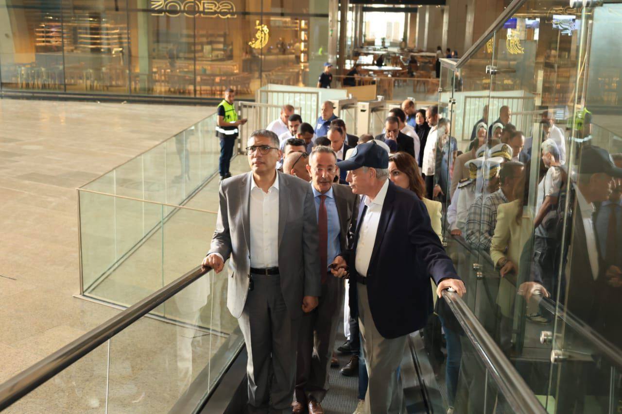 محافظ الجيزة 