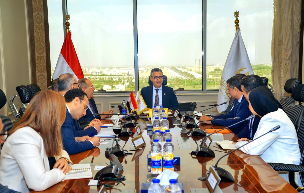 وزير التموين