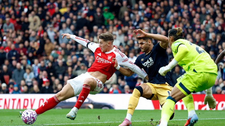 دوري الإنجليزي