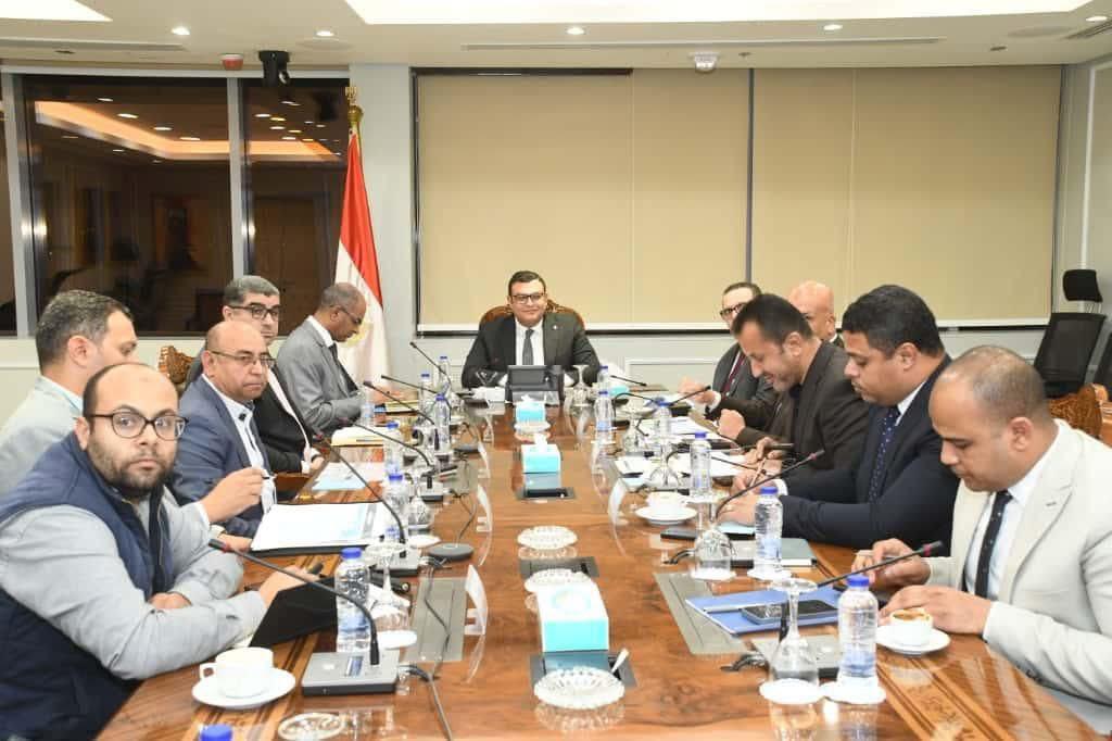 وزير الاسكان