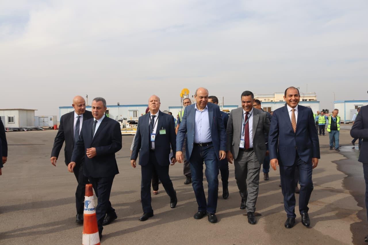 مطـارا سفنكس