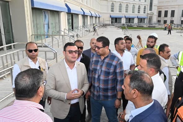 وزير الإسكان