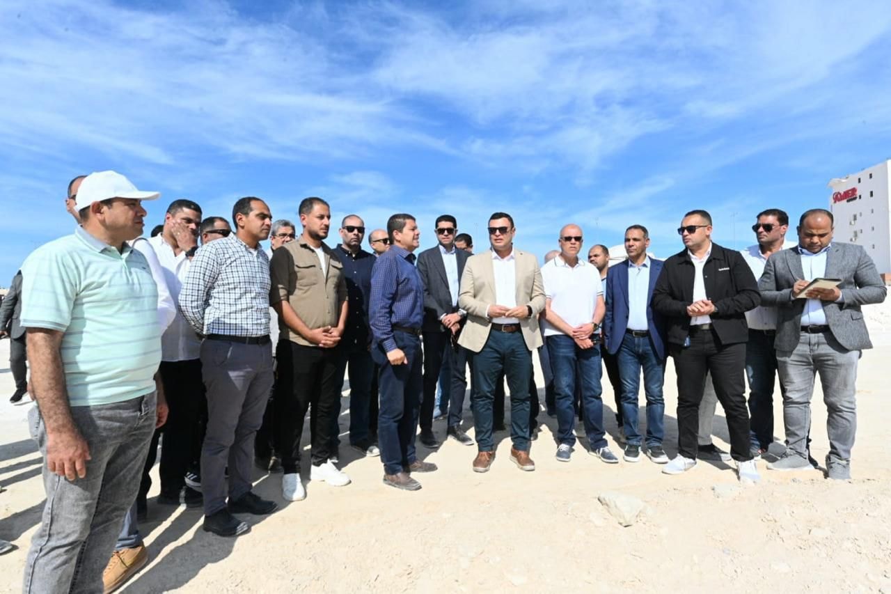 وزير الاسكان