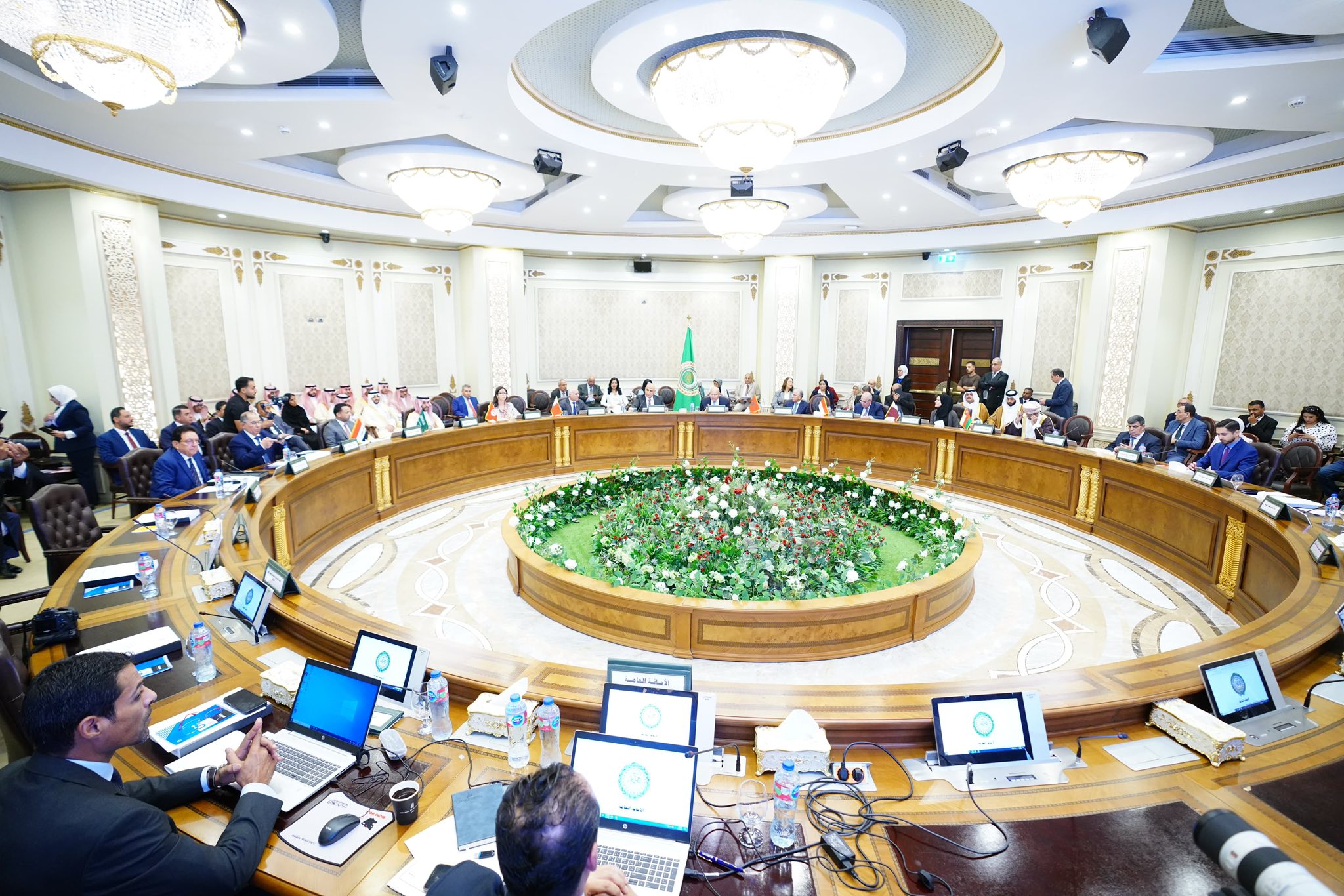 الأكاديمية العربية