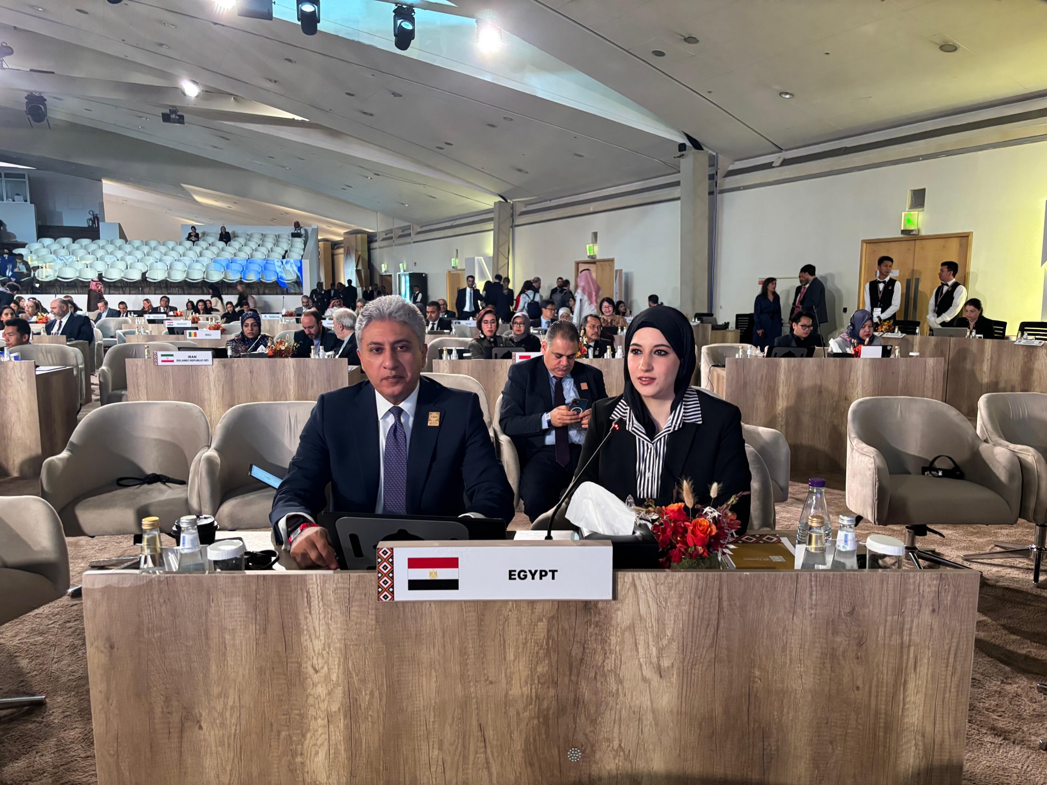 وزير السياحة