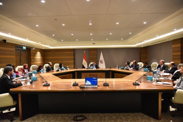 وزير الصحة والسكان