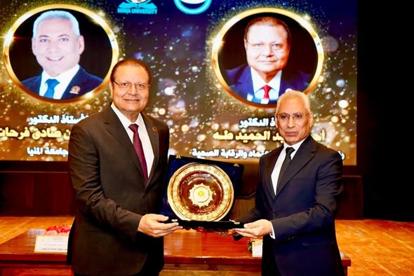 رئيس الاعتماد والرقابة الصحية