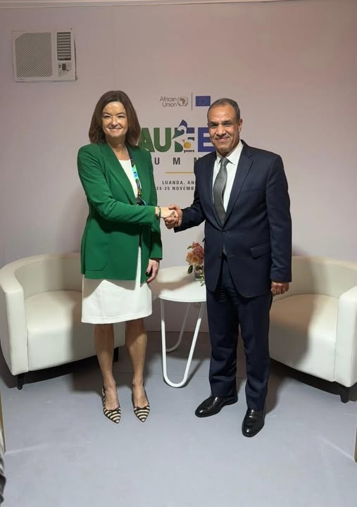 وزير الخارجية