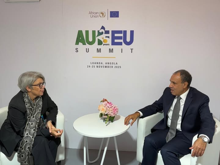 وزير الخارجية