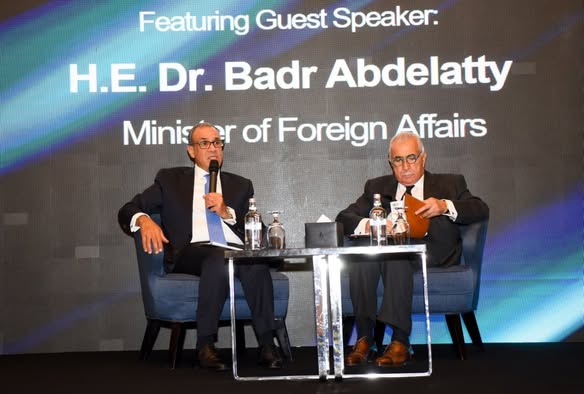 وزير الخارجية