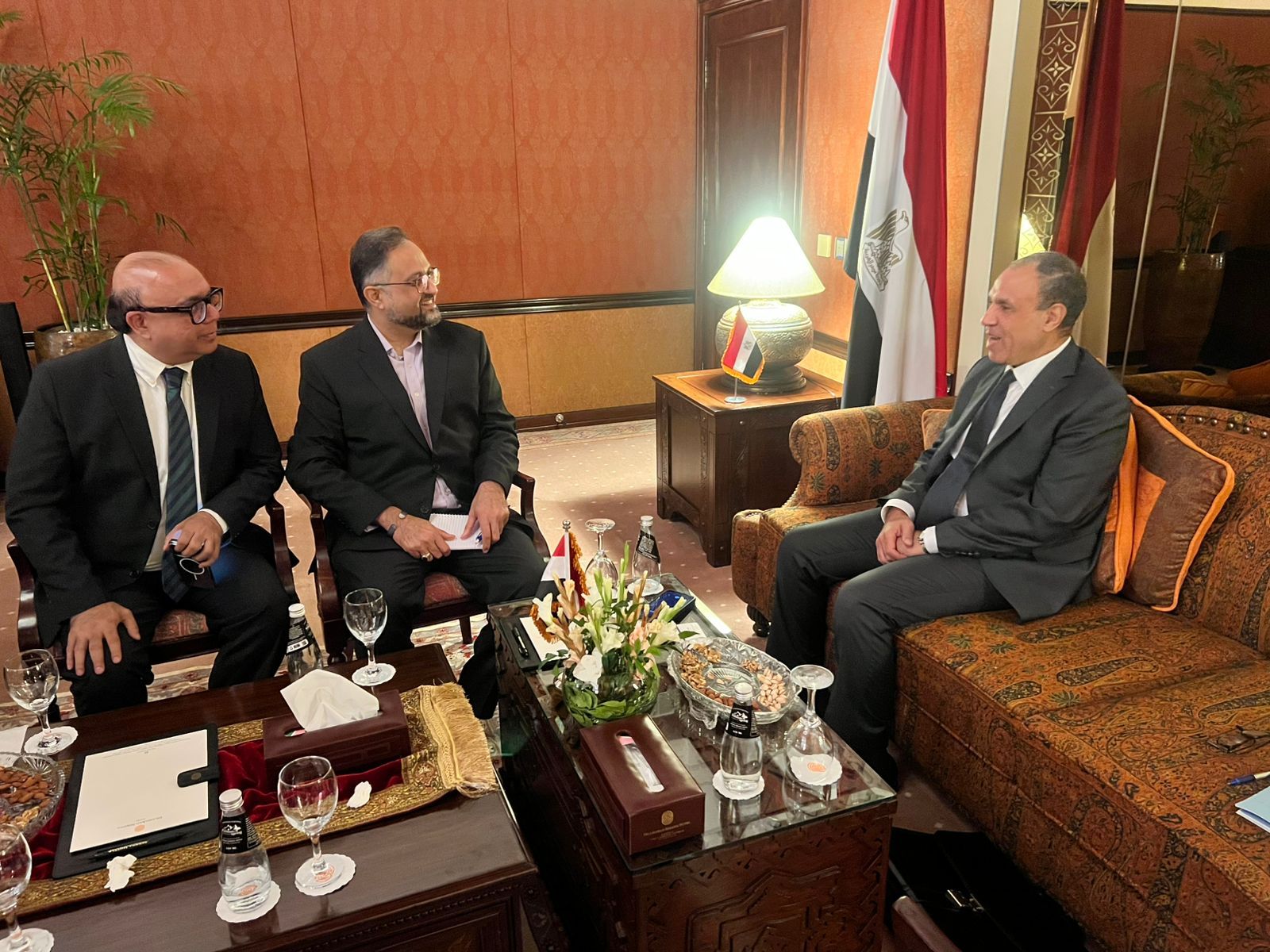 وزير الخارجية