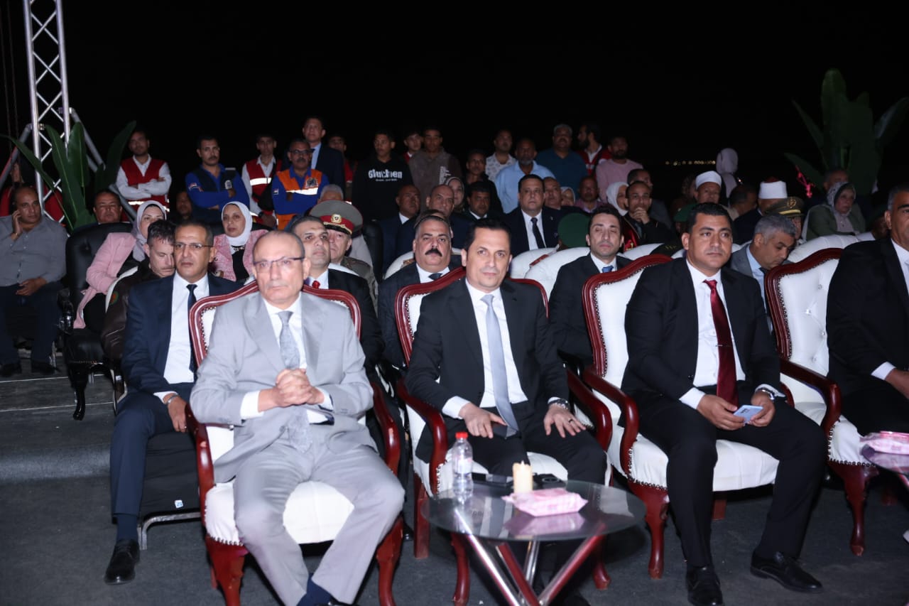 قناة السويس