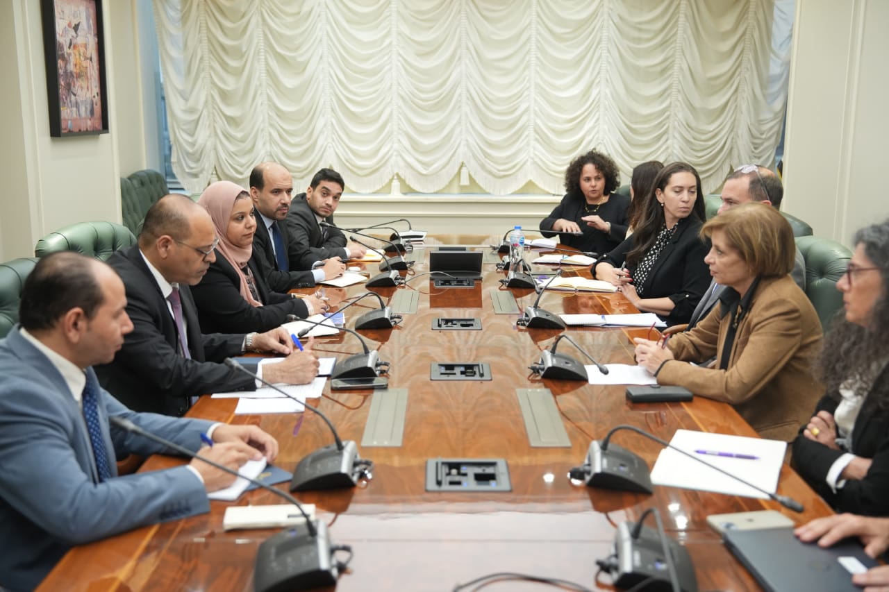  البنك الدولي