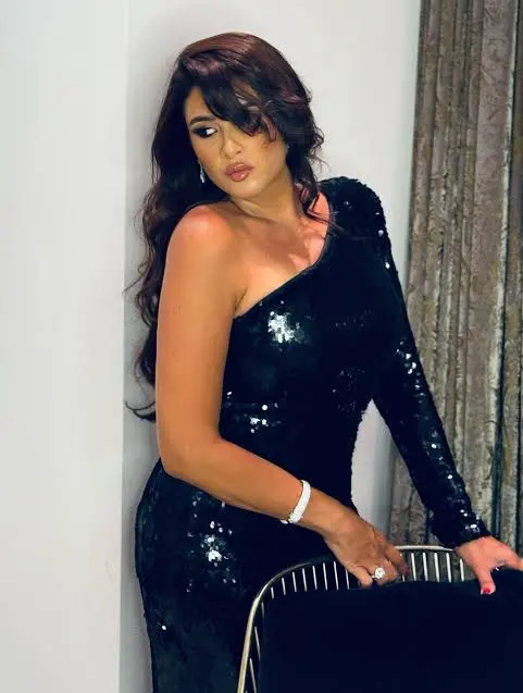 ياسمين عبد العزيز