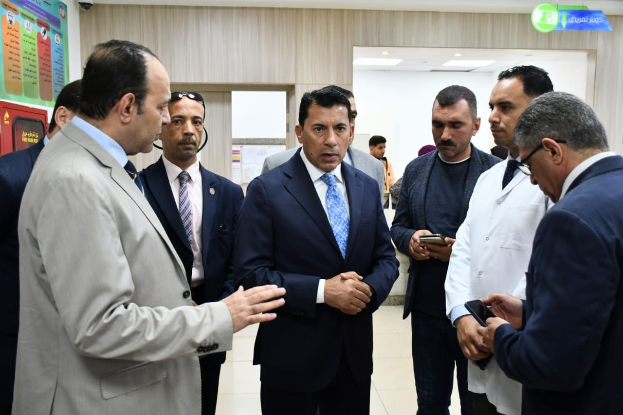 وزير الرياضة