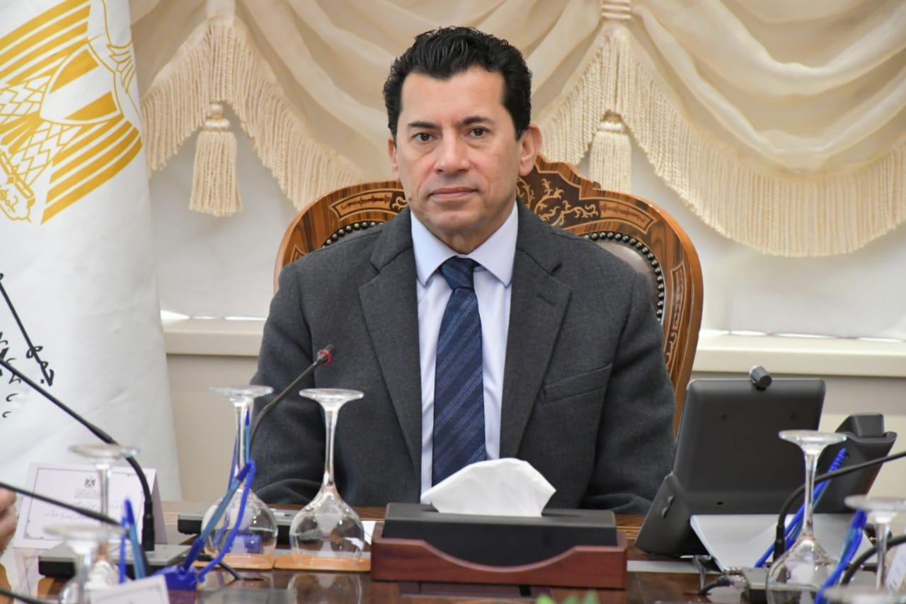 وزير الرياضة