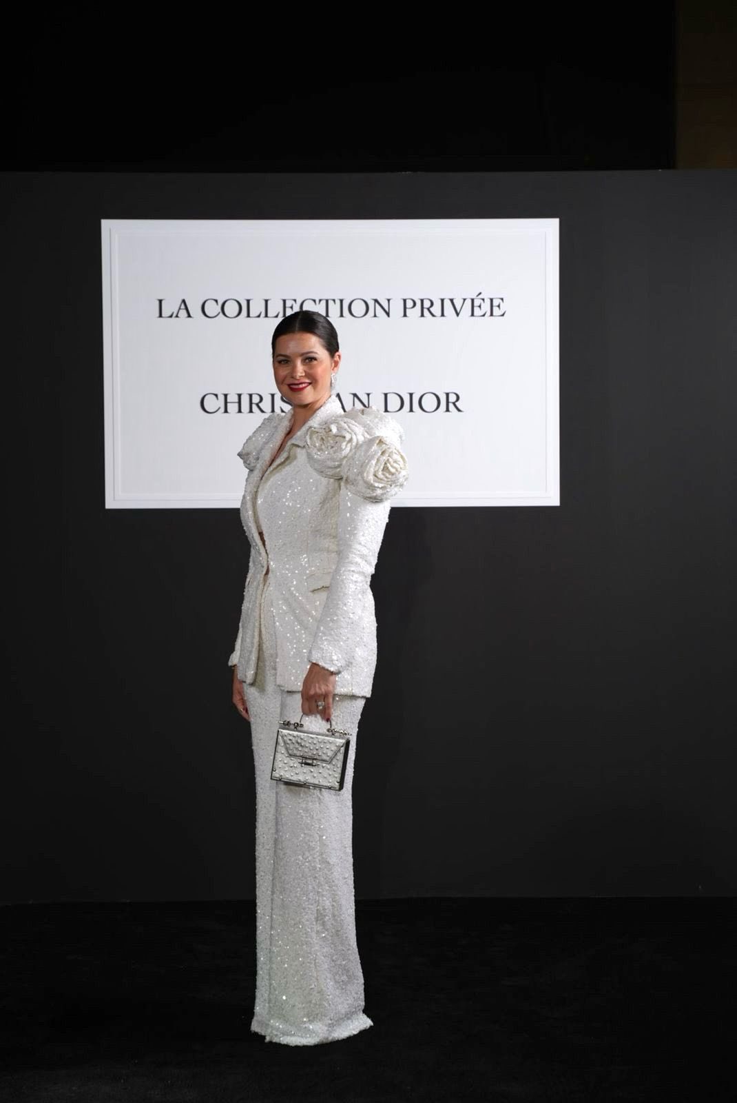 يسرا اللوزي