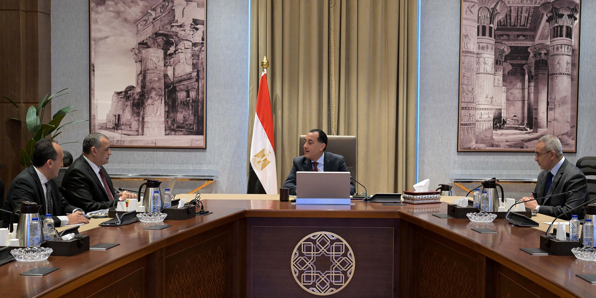 رئيس الوزراء