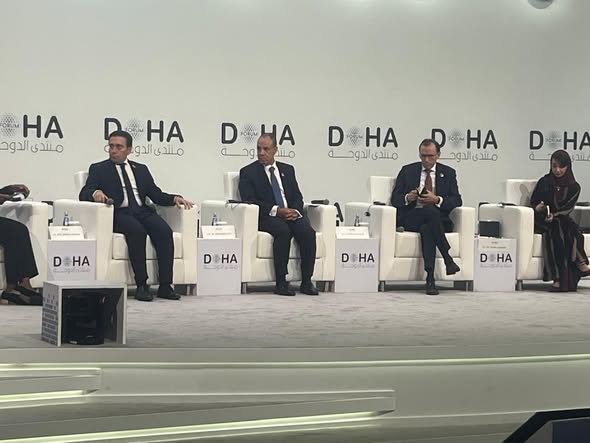 وزير الخارجية