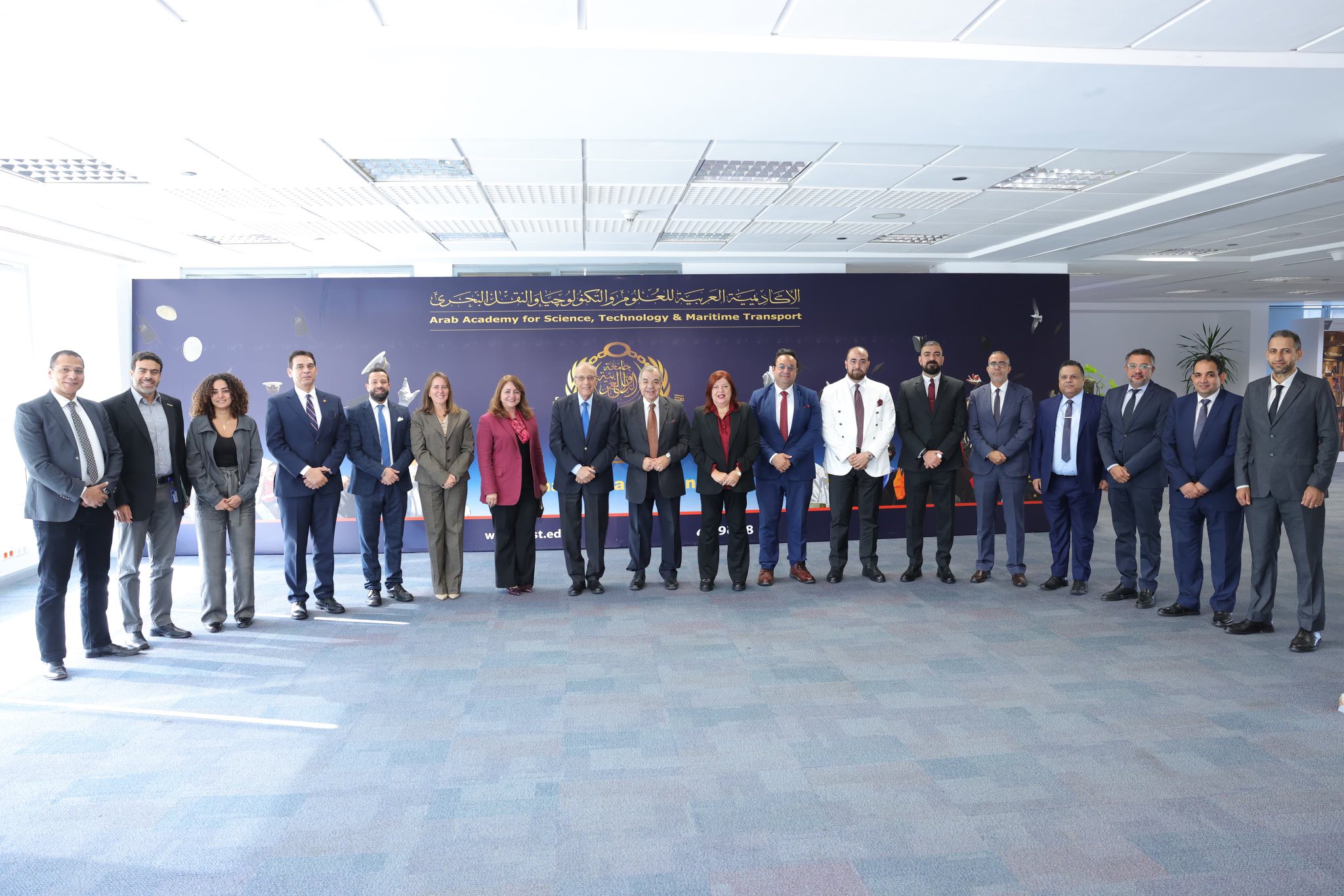 الأكاديمية العربية