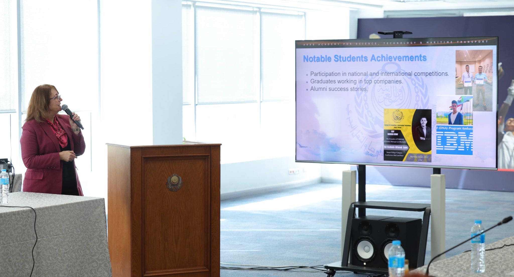 الأكاديمية العربية