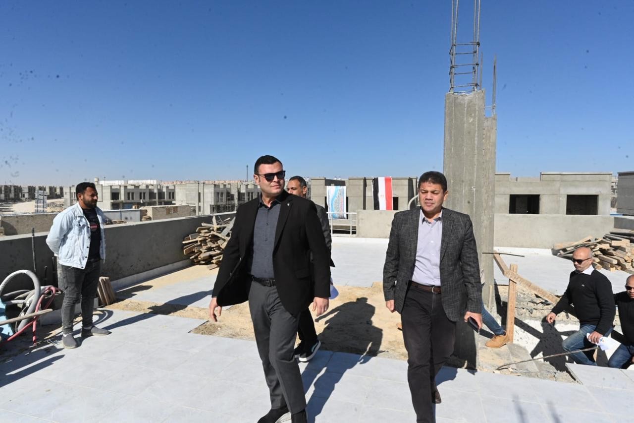 وزير الاسكان