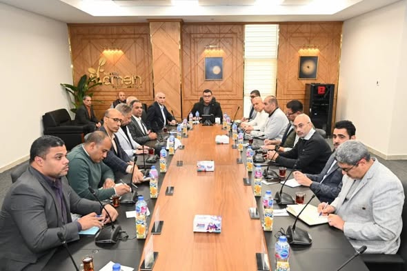  وزير الإسكان