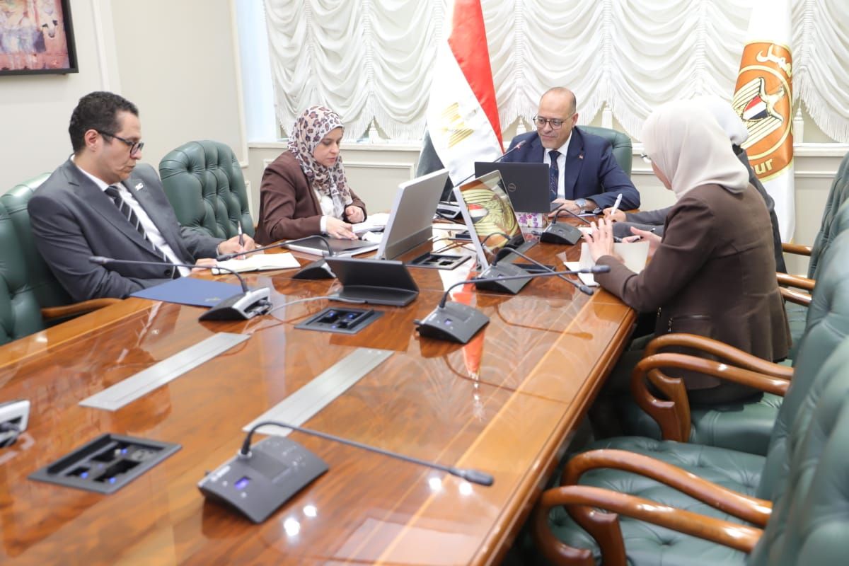 وزير العمل يبحث مع البنك الدولي تطوير رأس المال البشري ودعم سياسات التشغيل في مصر