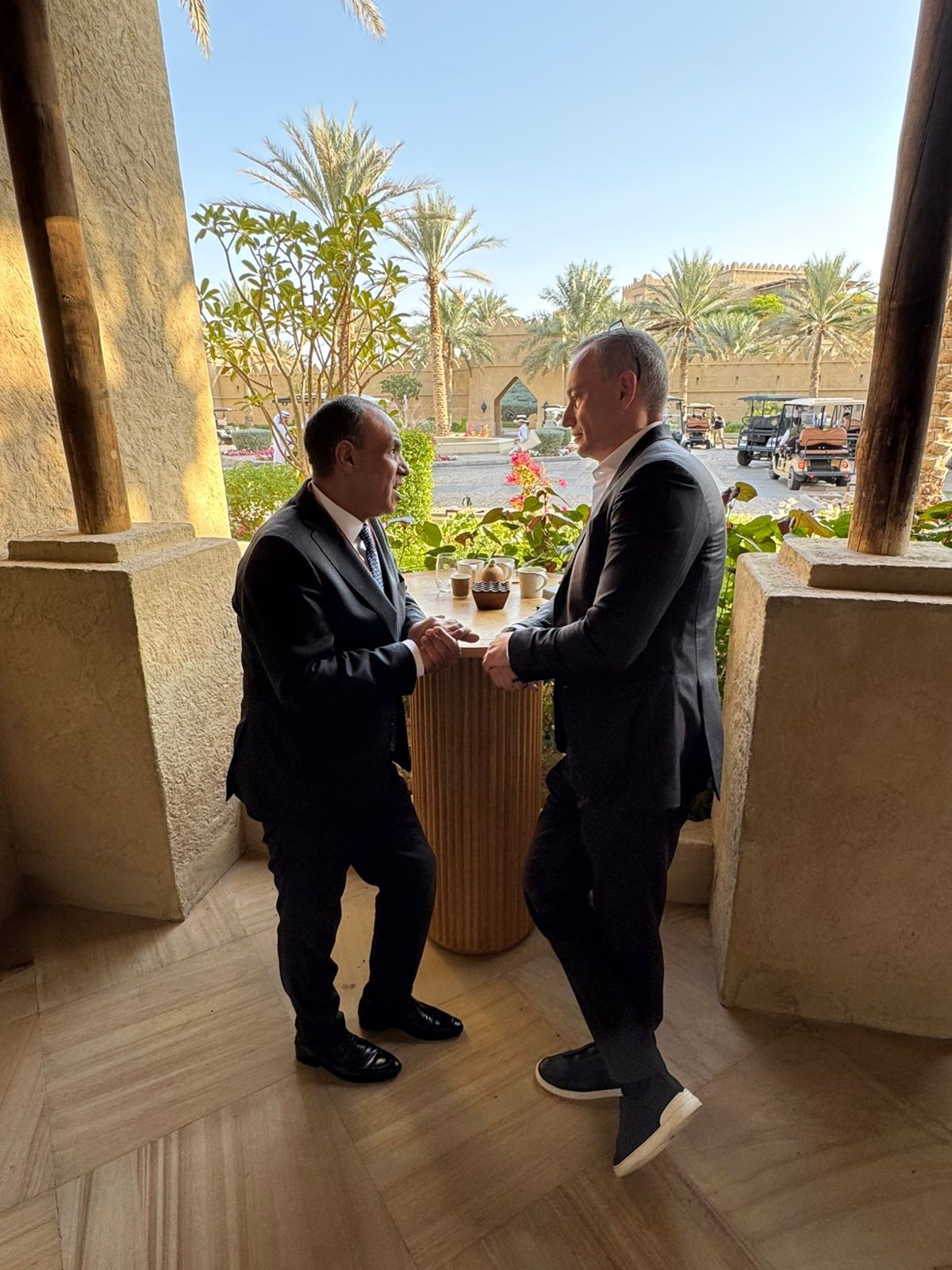 وزير الخارجية