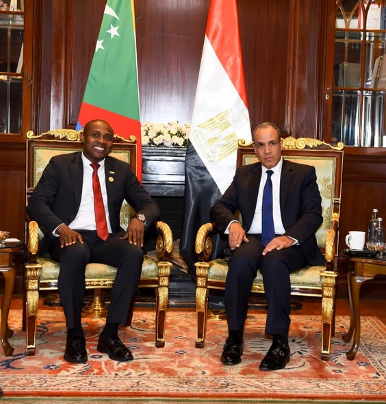 وزير الخارجية