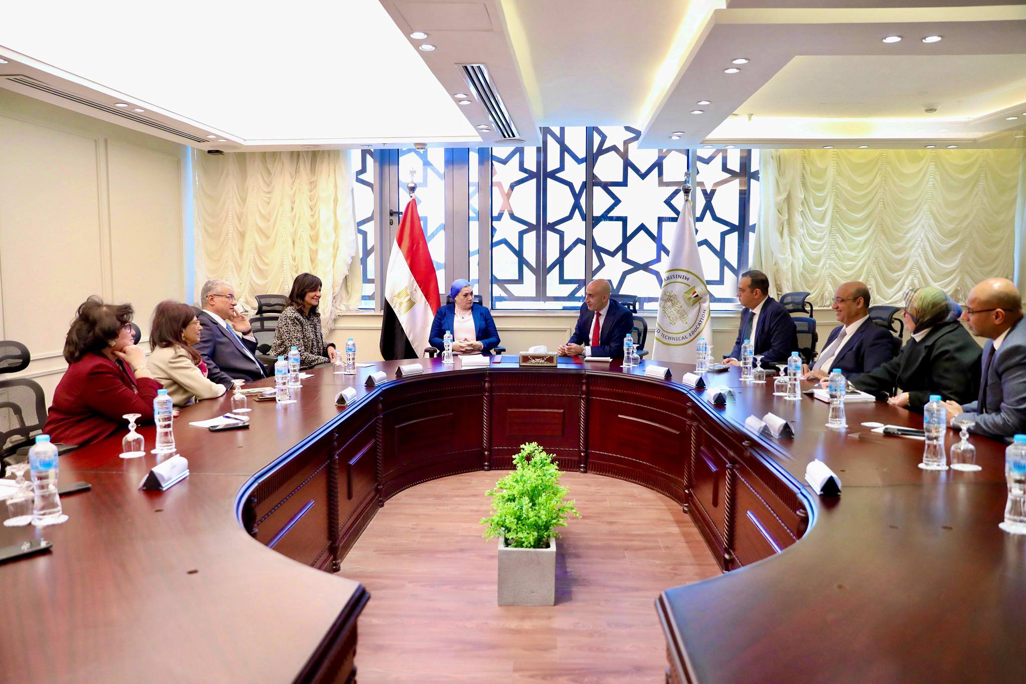 وزير التربية والتعليم