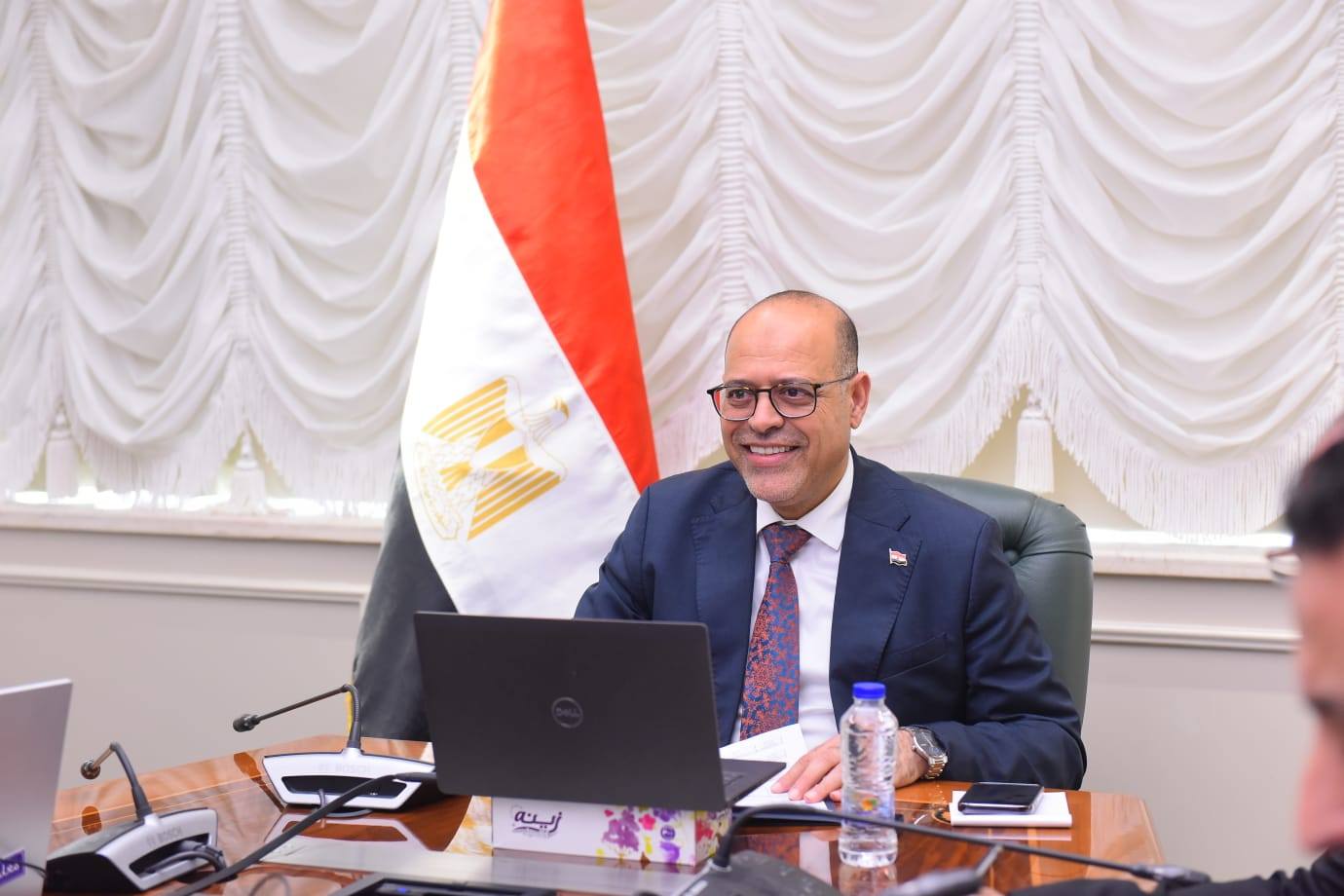 وزارة العمل