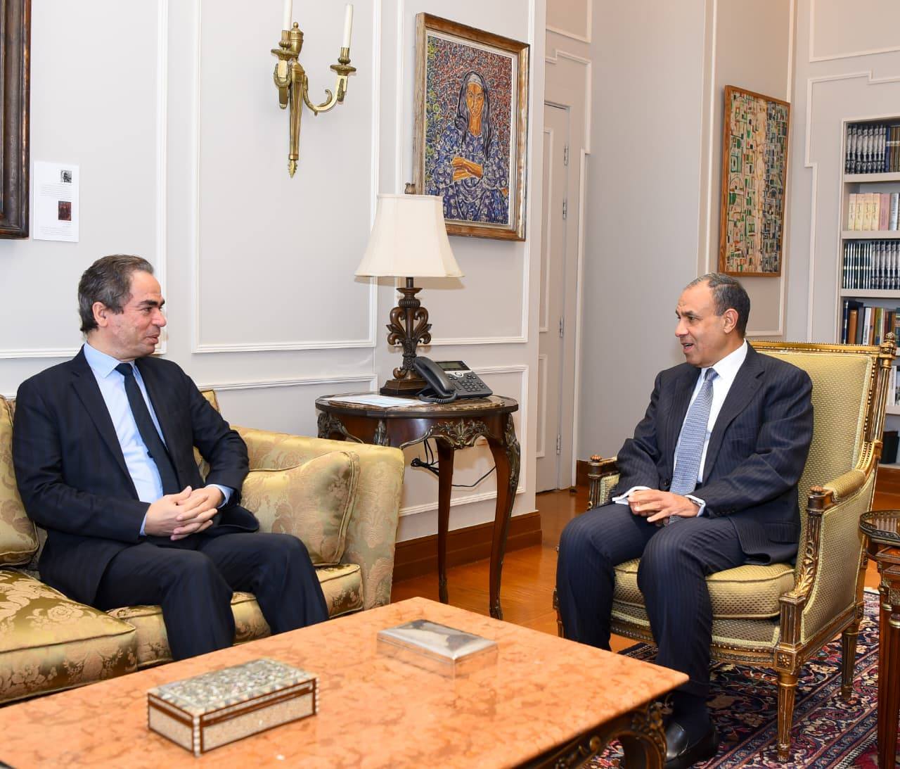 وزير الخارجية