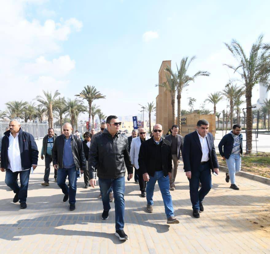 وزير الاسكان