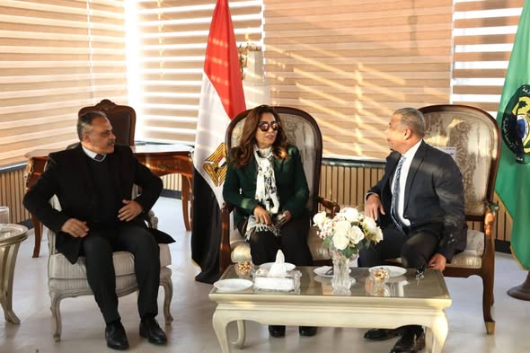 وزيرة التنمية المحلية