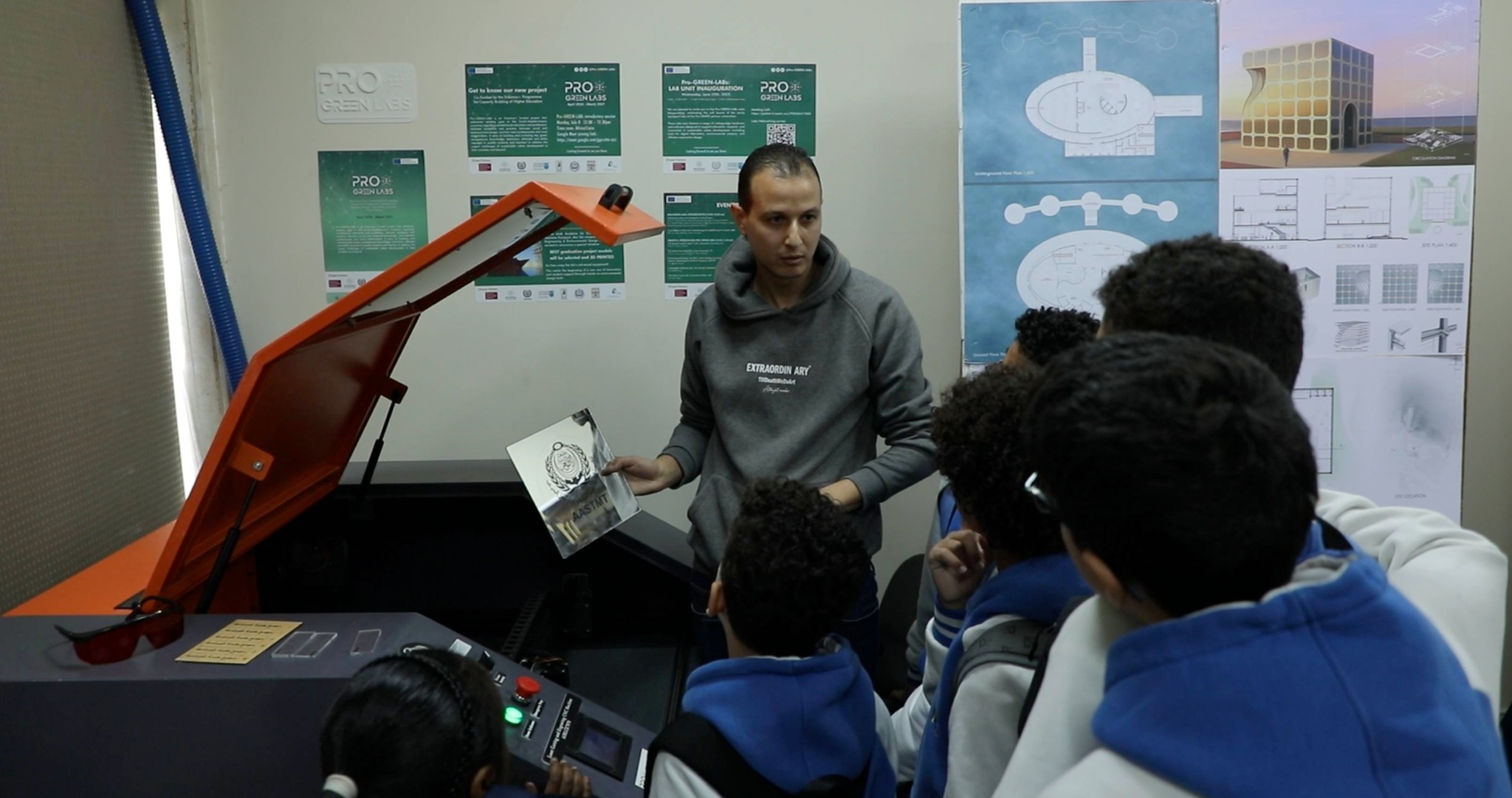 الأكاديمية العربية