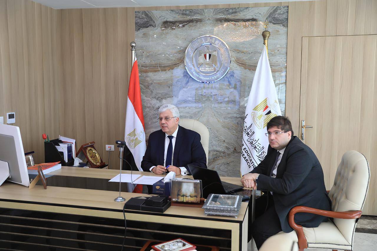 وزير التعليم العالي